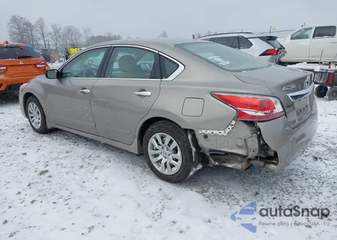 2015 Nissan Altima 2.5 S from USA, damaged, VIN 1N4AL3AP7FN916765